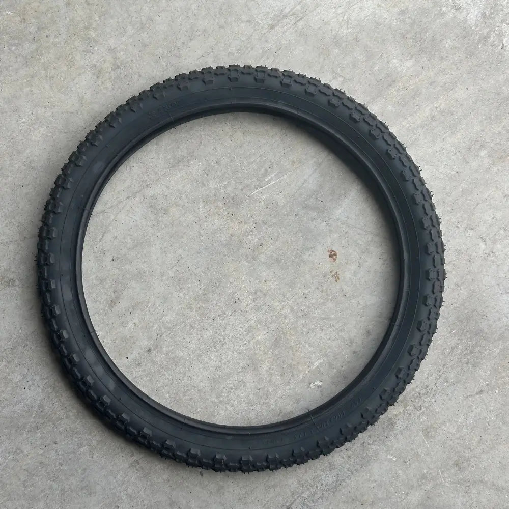 Polovolt M 20 Reifen