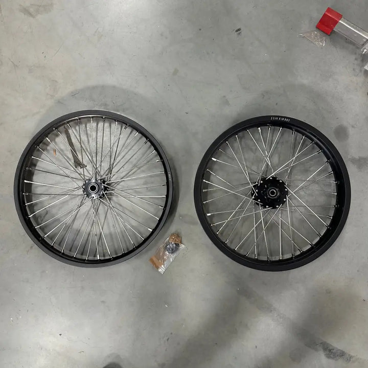 Felgensatz 19"+18" für SUR-RON Light Bee