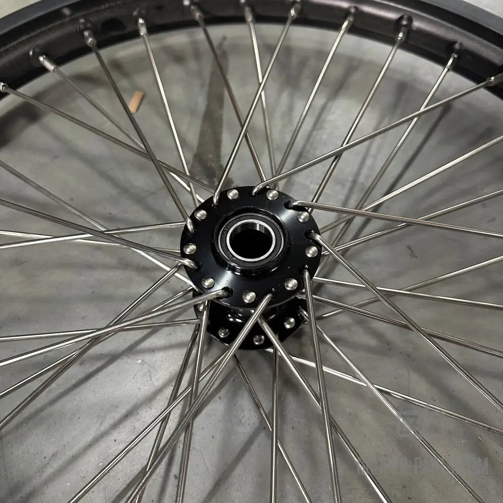 Felgensatz 19"+18" für SUR-RON Light Bee