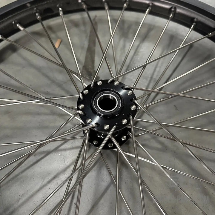 Felgensatz 19"+18" für SUR-RON Light Bee