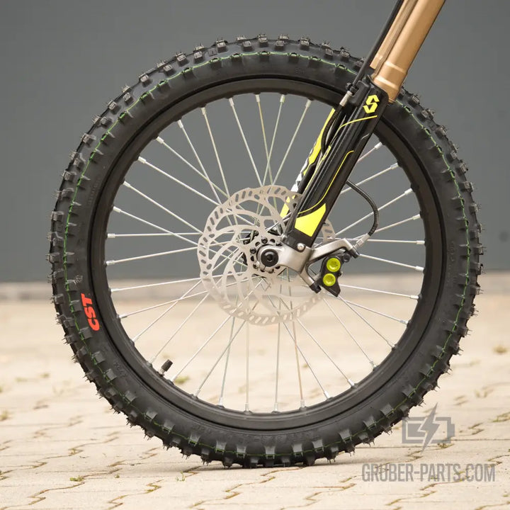 Sur-Ron Light Bee X L1E Street Legal 40Ah 3.0 2025 Elektro-Motocross Detail Vorderrad